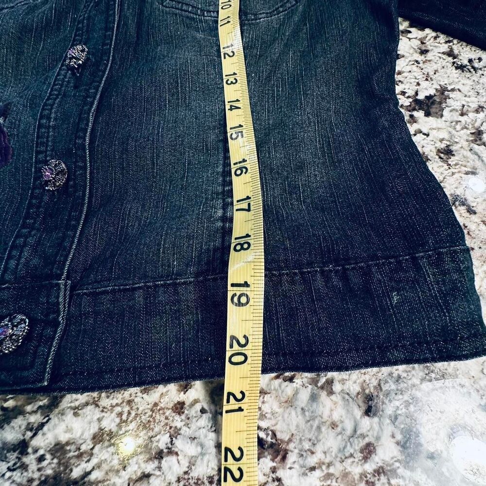 V Christina Women's Jean Denim Jacket Size Small - Picture 5 of 8